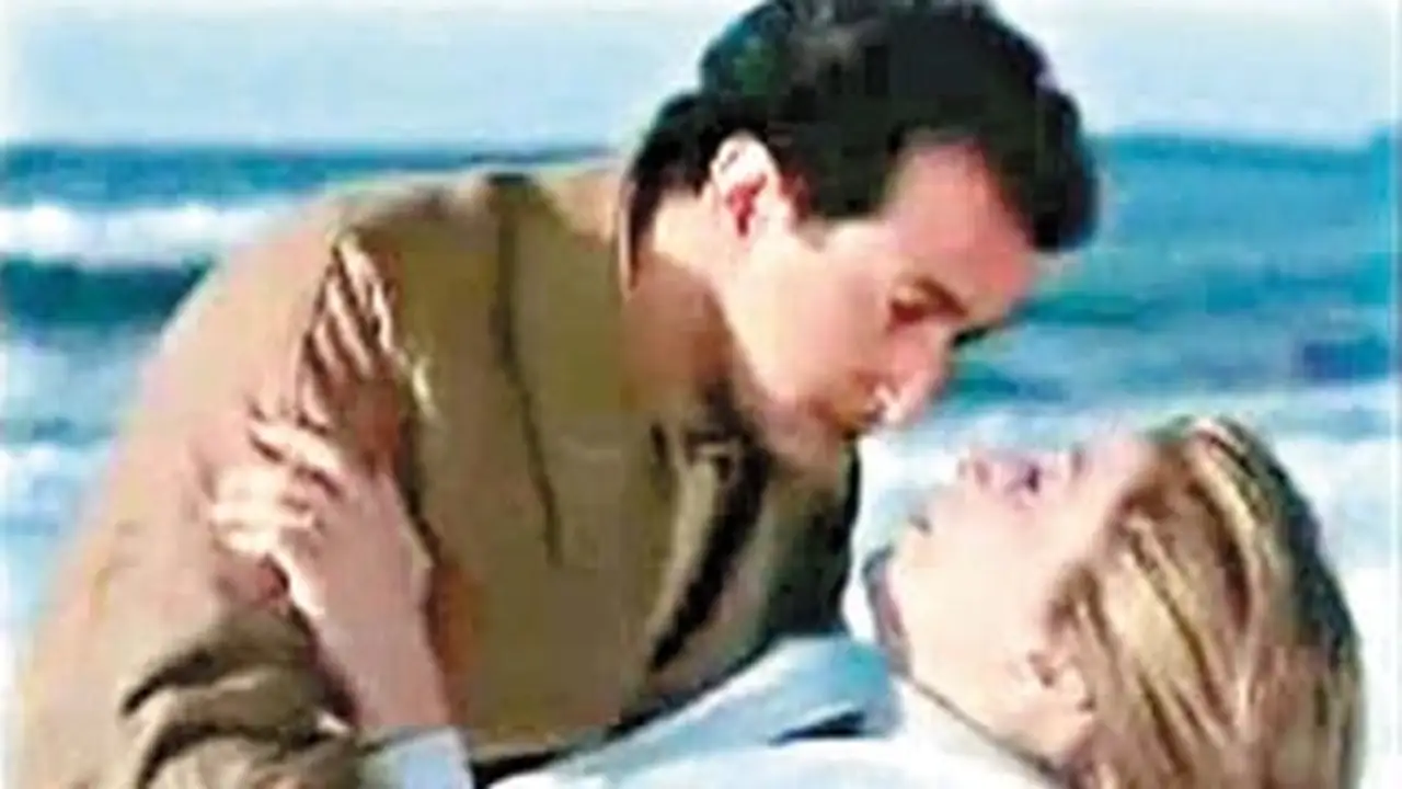 مشهد محذوف.. تفاصيل توضيحية عن حكاية فيلم حبيبي دائمًا